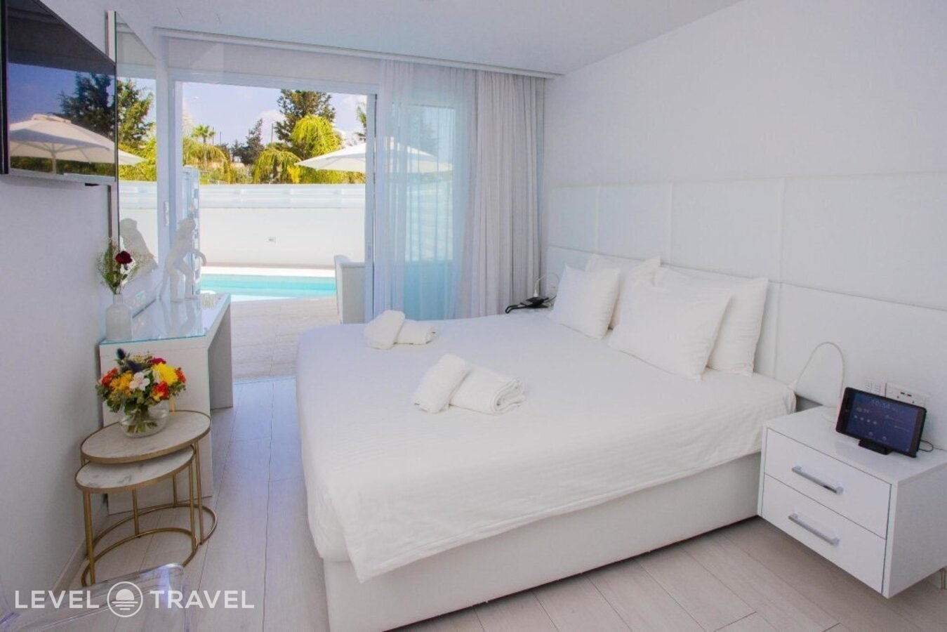 фотографии номера Делюкс с видом на город отеля Napa Suites (Adults Only 18+) в Кипр(Айа-Напа) - фото №2