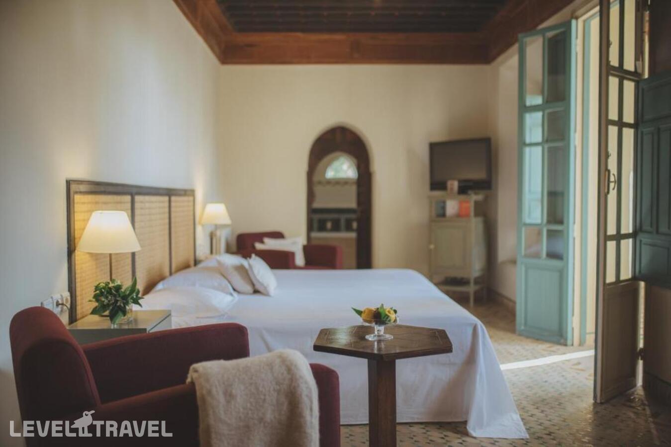 фотографии номера Люкс Премиум отеля Hotel Les Deux Tours в Марокко(Марракеш) - фото №2
