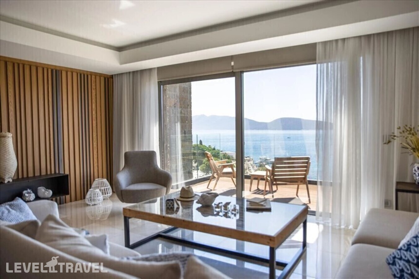 фотографии номера Люкс с видом на море (2 спальни) отеля Mett Hotel & Beach Resort Bodrum в Турция(Бодрум - центр) - фото №2