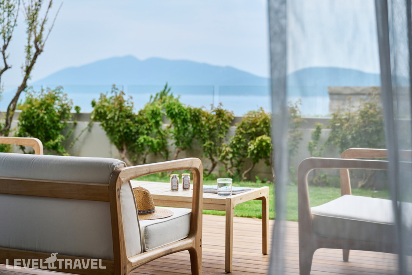 фотографии номера Люкс с видом на море (3 спальни) отеля Mett Hotel & Beach Resort Bodrum в Турция(Бодрум - центр) - фото №2