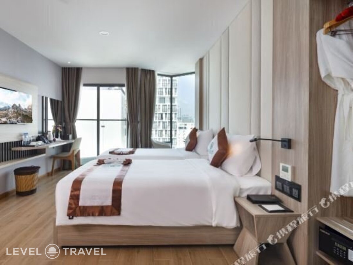 фотографии номера Делюкс с частичным видом на море отеля Nalicas Hotel в Вьетнам(Нячанг) - фото №8