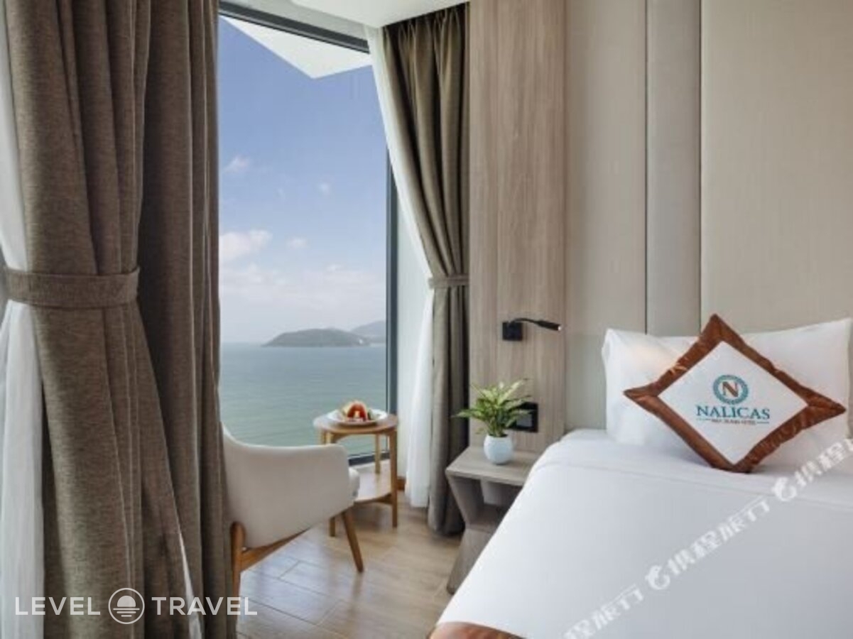 фотографии номера Делюкс с частичным видом на море отеля Nalicas Hotel в Вьетнам(Нячанг) - фото №3