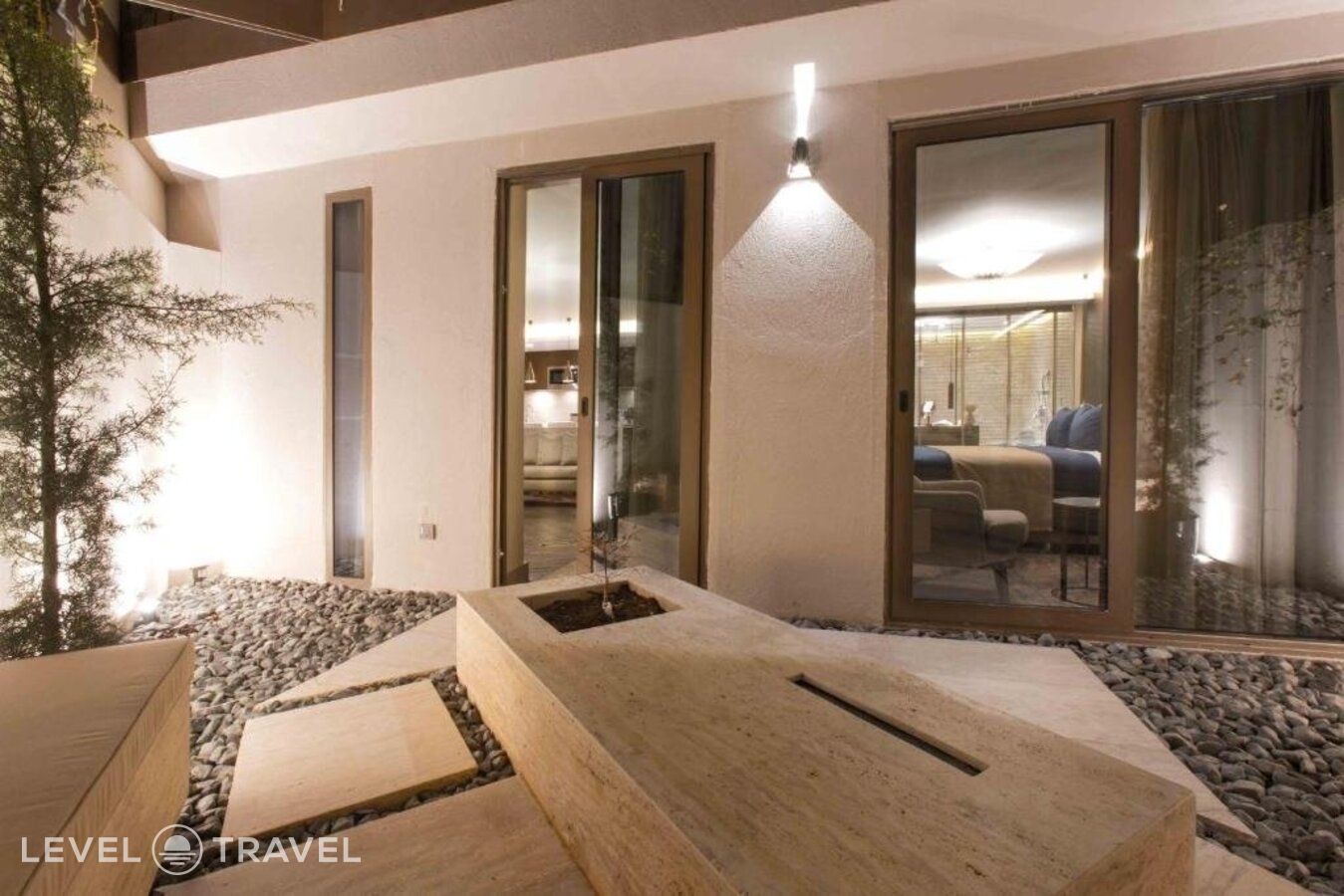 фотографии номера Люкс с видом на сад отеля Noble22 Suites в Турция(Бейоглу) - фото №12