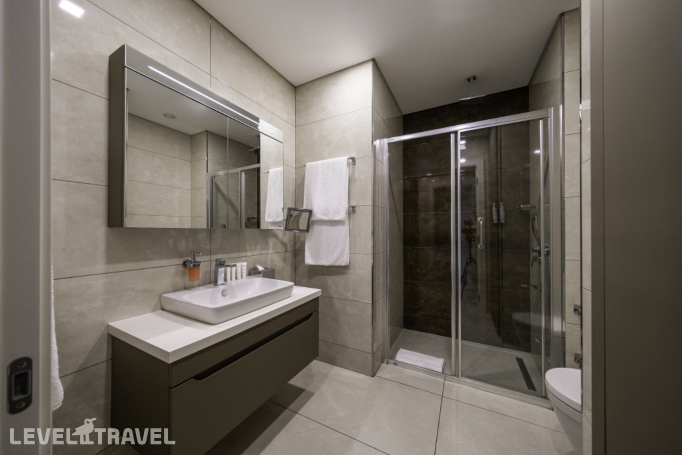 фотографии номера Улучшенные апартаменты (2 комнаты) отеля Radisson Residences Vadistanbul в Турция(Сарыер) - фото №5