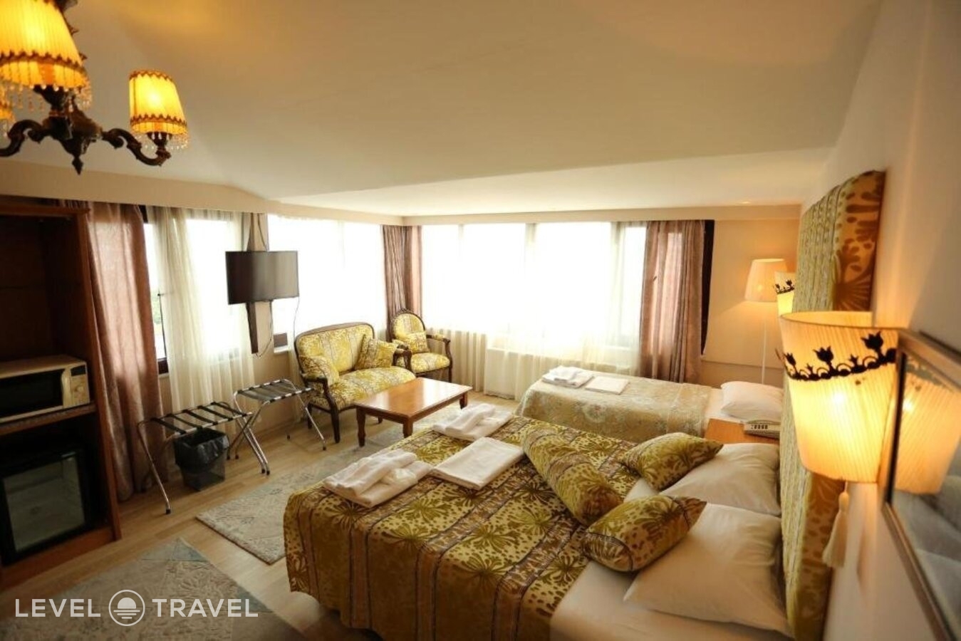 фотографии номера Люкс с видом на море отеля Tashkonak Hotel Istanbul в Турция(Фатих) - фото №5