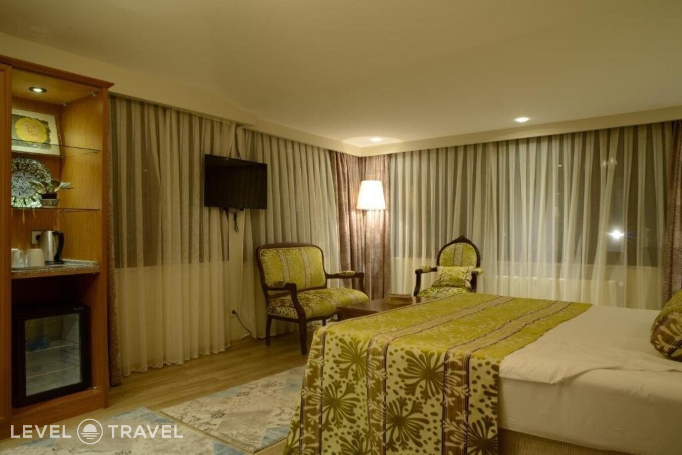фотографии номера Люкс с видом на море отеля Tashkonak Hotel Istanbul в Турция(Фатих) - фото №8