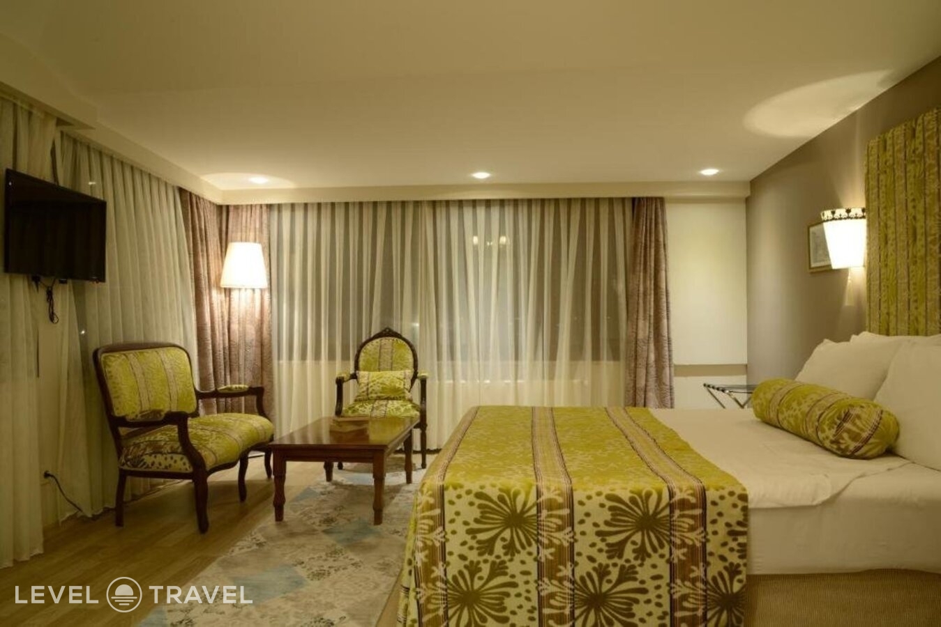 фотографии номера Люкс с видом на море отеля Tashkonak Hotel Istanbul в Турция(Фатих) - фото №6