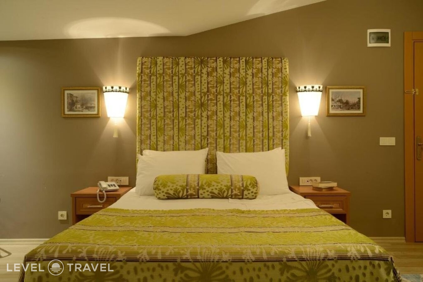 фотографии номера Люкс с видом на море отеля Tashkonak Hotel Istanbul в Турция(Фатих) - фото №1