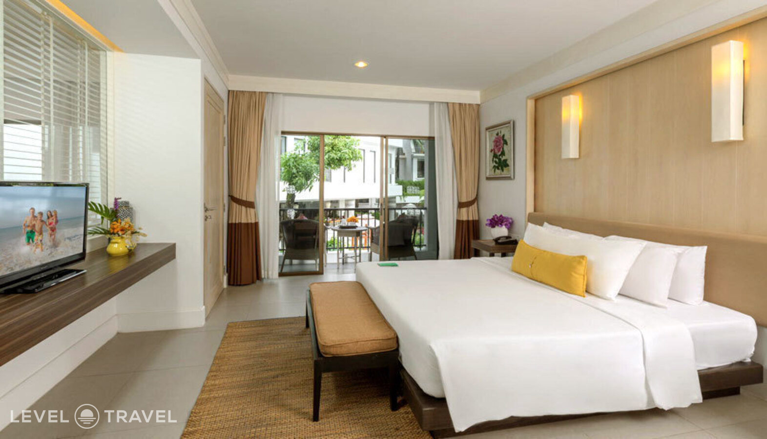 фотографии номера Люкс отеля Sawaddi Patong Resort & Spa (Ex. Centara Sawaddi) в Таиланд(Патонг Бич) - фото №1
