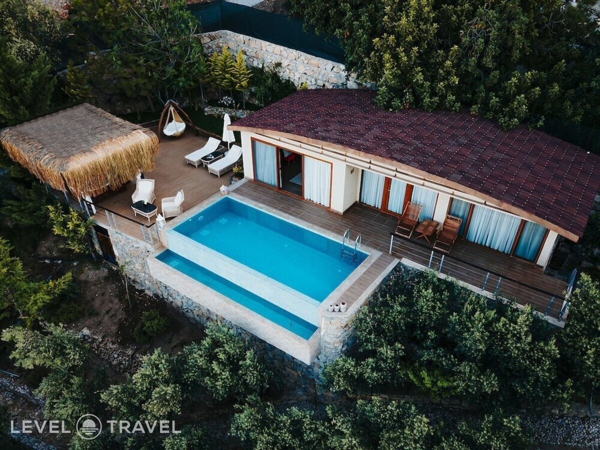фотографии номера Люкс с видом на море отеля Lissiya Hotel в Турция(Фаралия) - фото №1