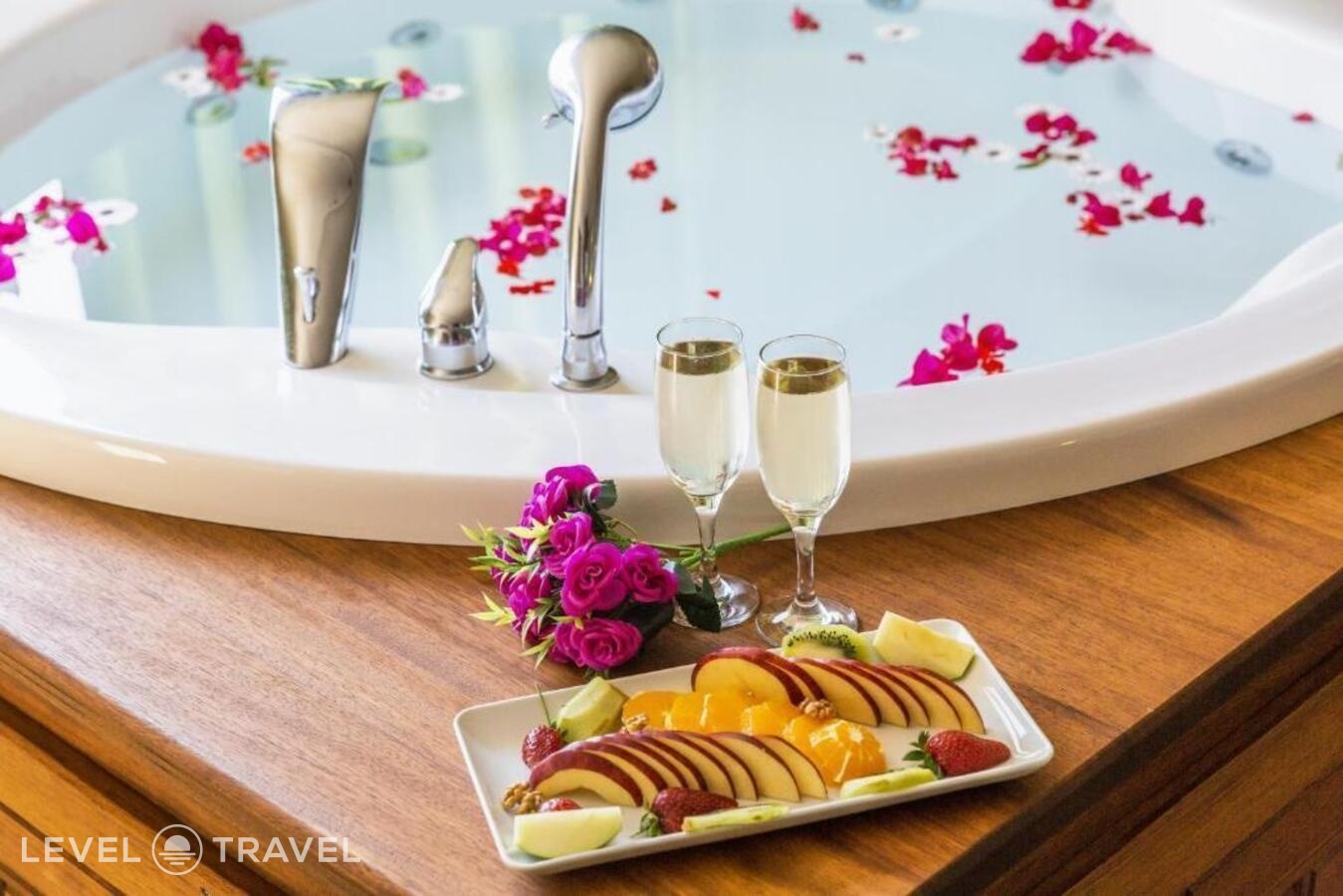 фотографии номера Люкс роскошный с видом на море отеля Lissiya Hotel в Турция(Фаралия) - фото №47