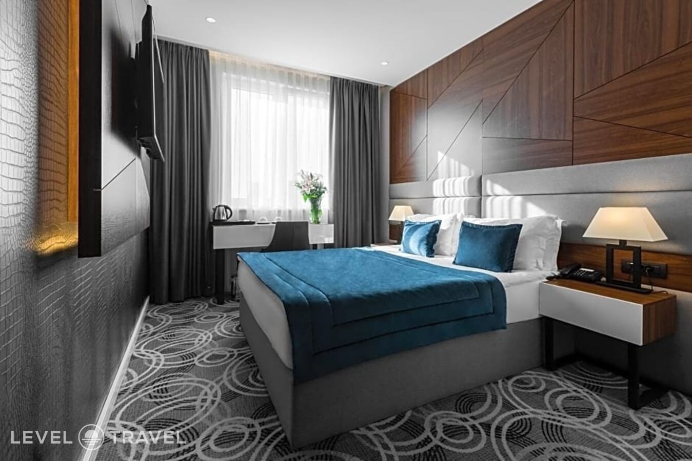 фотографии номера Стандартный с видом на город отеля Sky Hotel в Сербия(Белград) - фото №4