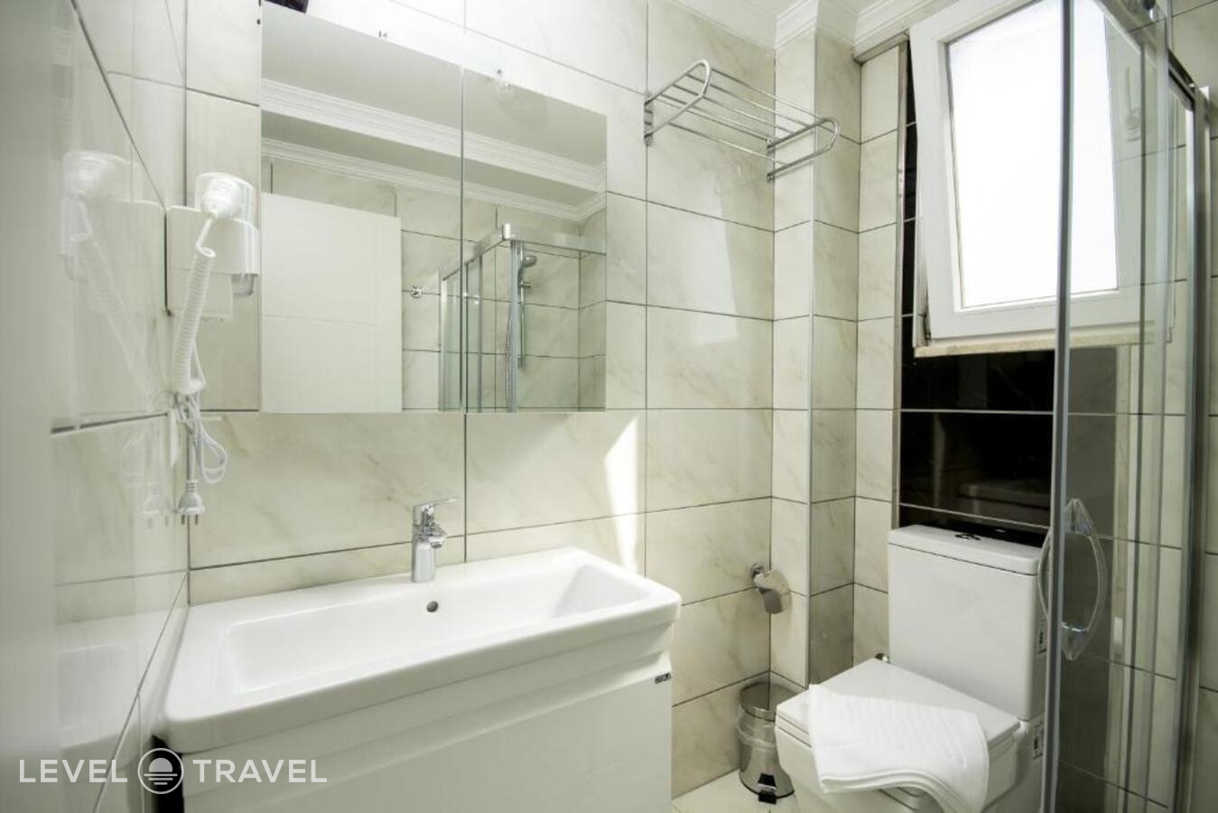 фотографии номера Люкс с видом на море отеля Sovalye Hotel в Турция(Фетхие - центр) - фото №10