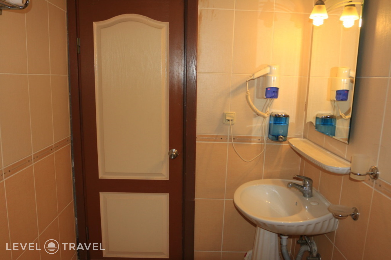 фотографии номера Трехместный номер отеля Eroglu Hotel в Турция(Фетхие) - фото №7