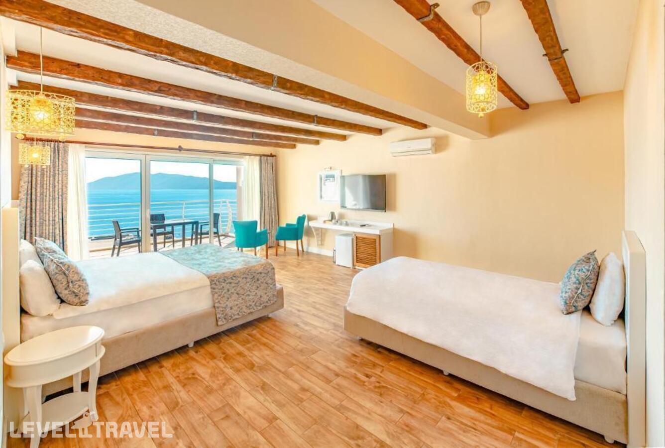фотографии номера Трехместный с видом на море отеля Casa Mare Bodrum в Турция(Бодрум - центр) - фото №4