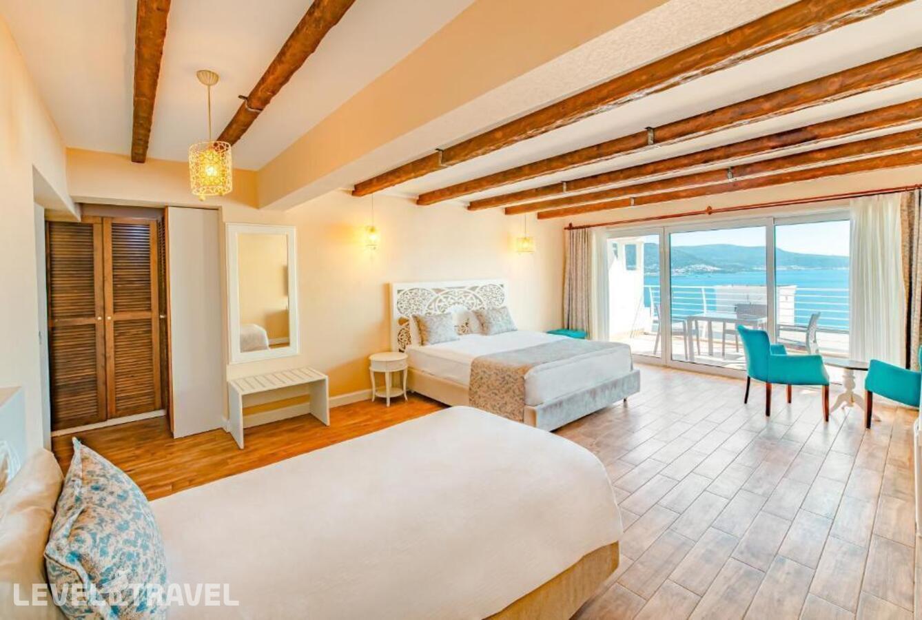 фотографии номера Трехместный с видом на море отеля Casa Mare Bodrum в Турция(Бодрум - центр) - фото №2