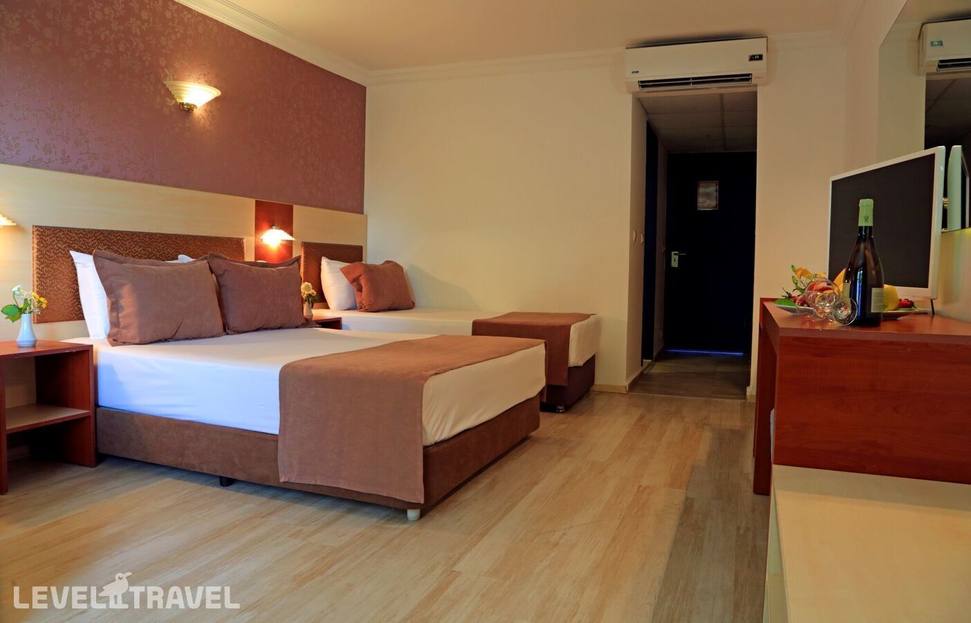 фотографии номера Клубный номер отеля Asteria Ephesus Kusadasi (Ex. Labranda Ephesus Princess Hotel) в Турция(Кушадасы) - фото №1
