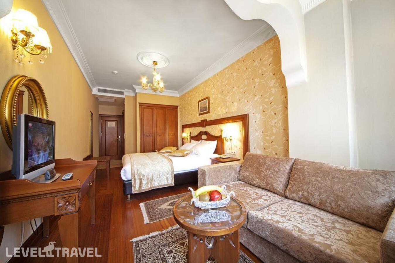 фотографии номера Трехместный номер отеля Triton Hotel (Ex. Azade Hotel) в Турция(Фатих) - фото №4