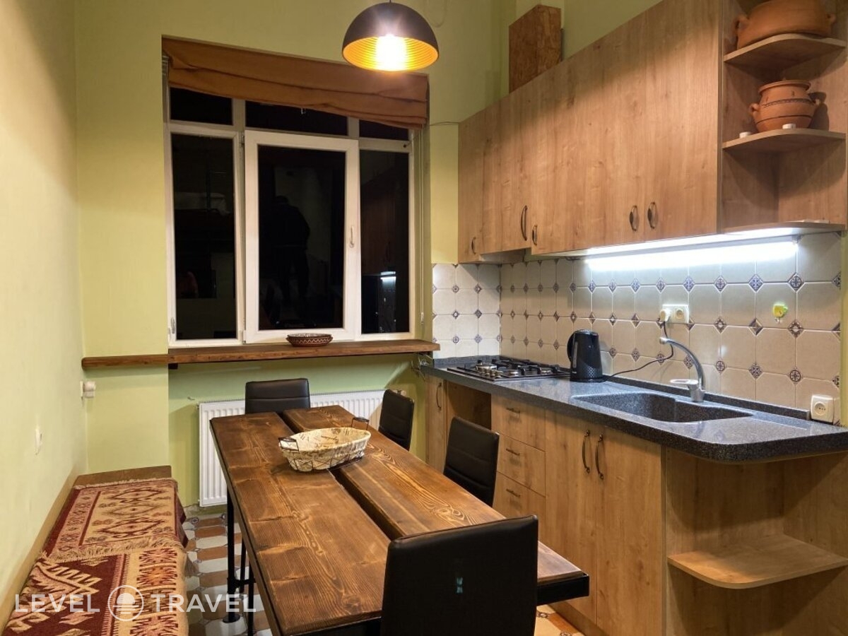 фотографии номера Апартаменты с балконом отеля Mia B&B Old Tbilisi в Грузия(Тбилиси) - фото №3
