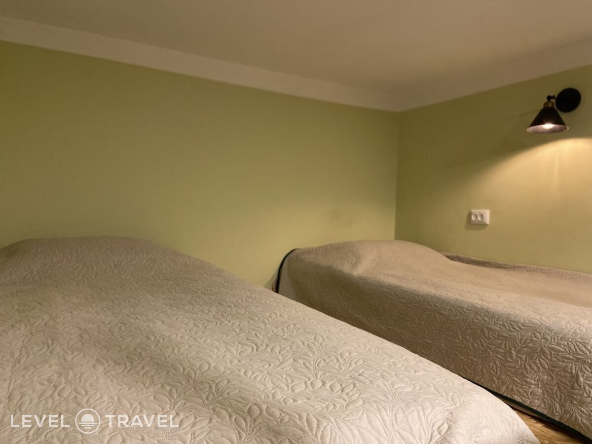 фотографии номера Апартаменты с балконом отеля Mia B&B Old Tbilisi в Грузия(Тбилиси) - фото №19