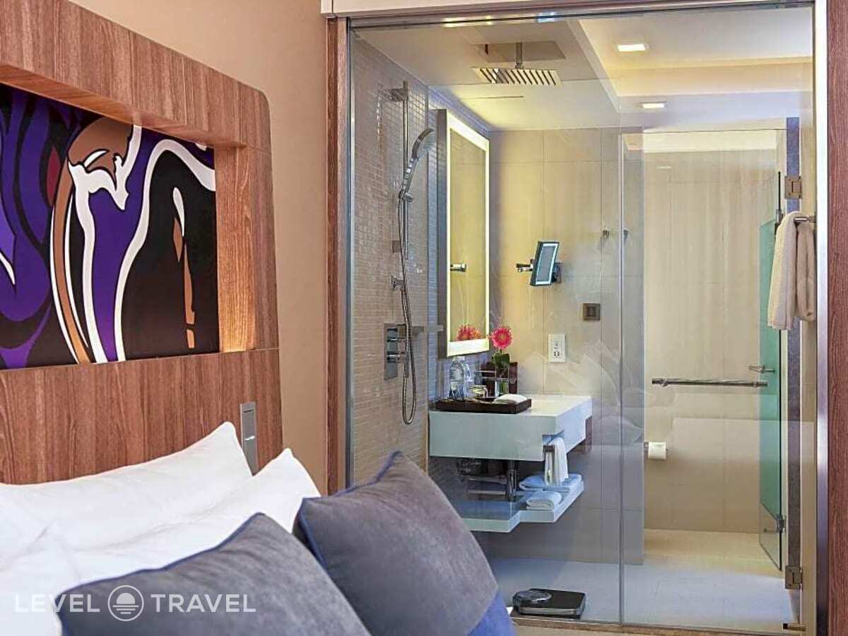 фотографии номера Представительский номер отеля Novotel Bangkok Sukhumvit 20 в Таиланд(Бангкок) - фото №3
