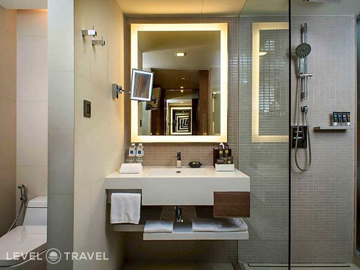 фотографии номера Представительский номер отеля Novotel Bangkok Sukhumvit 20 в Таиланд(Бангкок) - фото №4