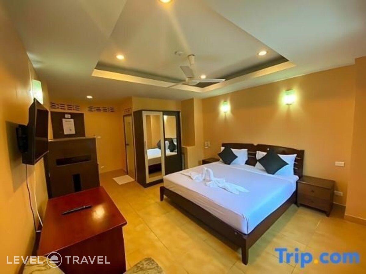 фотографии номера Делюкс с видом на город отеля Star Guesthouse в Таиланд(Патонг Бич) - фото №17