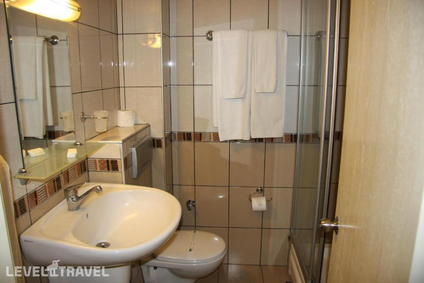фотографии номера Стандартный номер отеля Grand Ant Hotel в Турция(Фатих) - фото №4