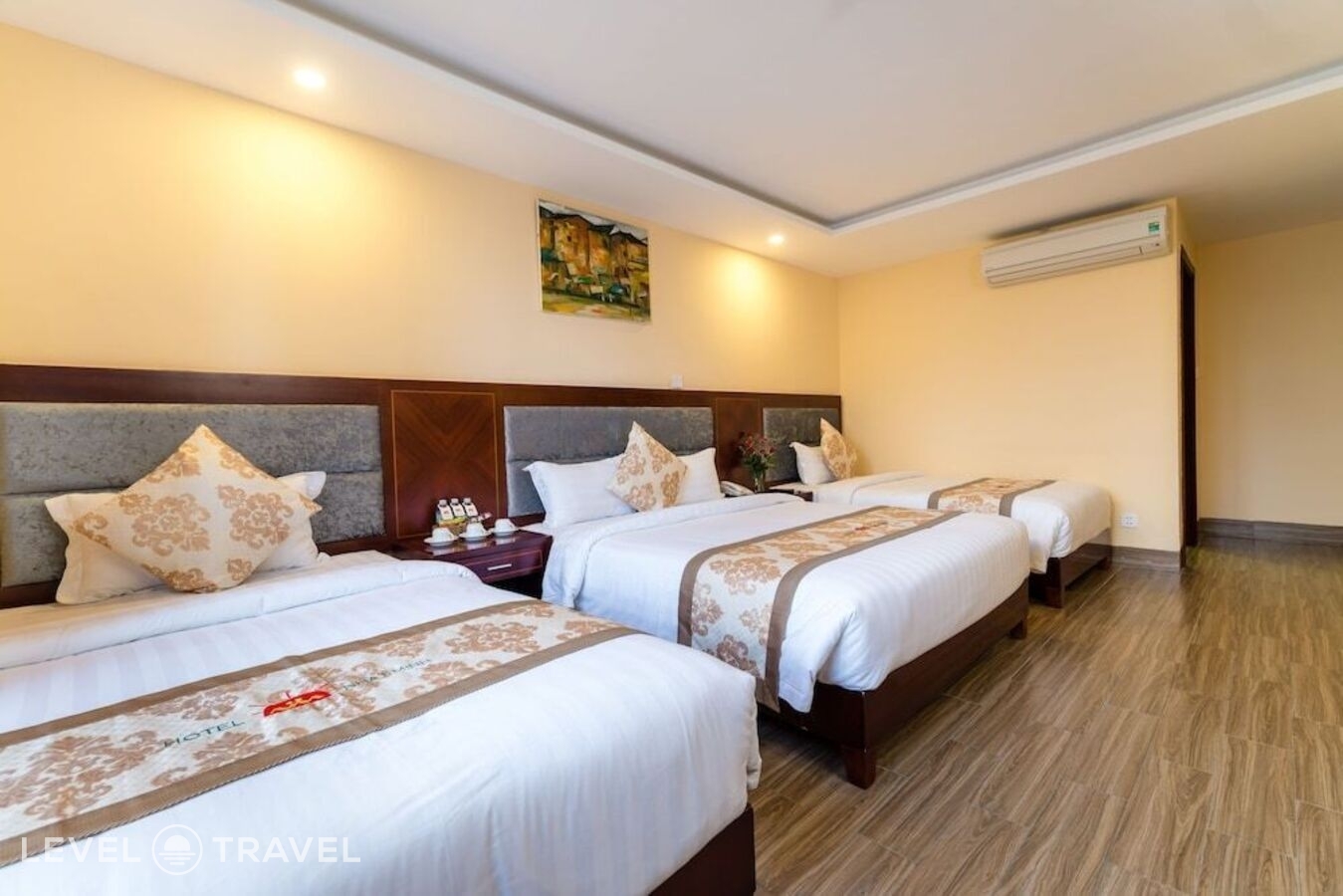 фотографии номера Трехместный делюкс с видом на город отеля Nhat Minh Hotel and Apartment в Вьетнам(Дананг) - фото №3