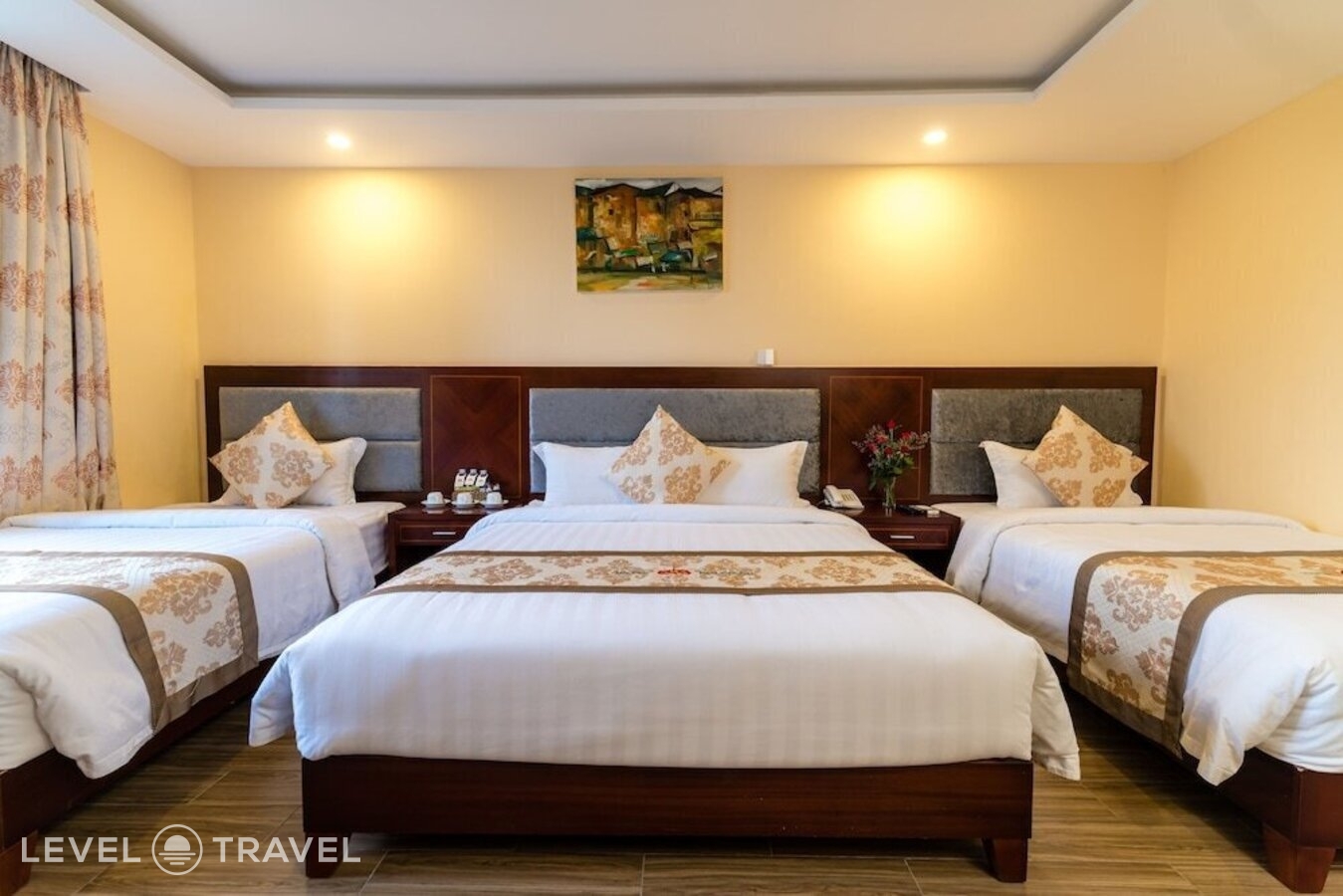 фотографии номера Трехместный делюкс с видом на город отеля Nhat Minh Hotel and Apartment в Вьетнам(Дананг) - фото №2