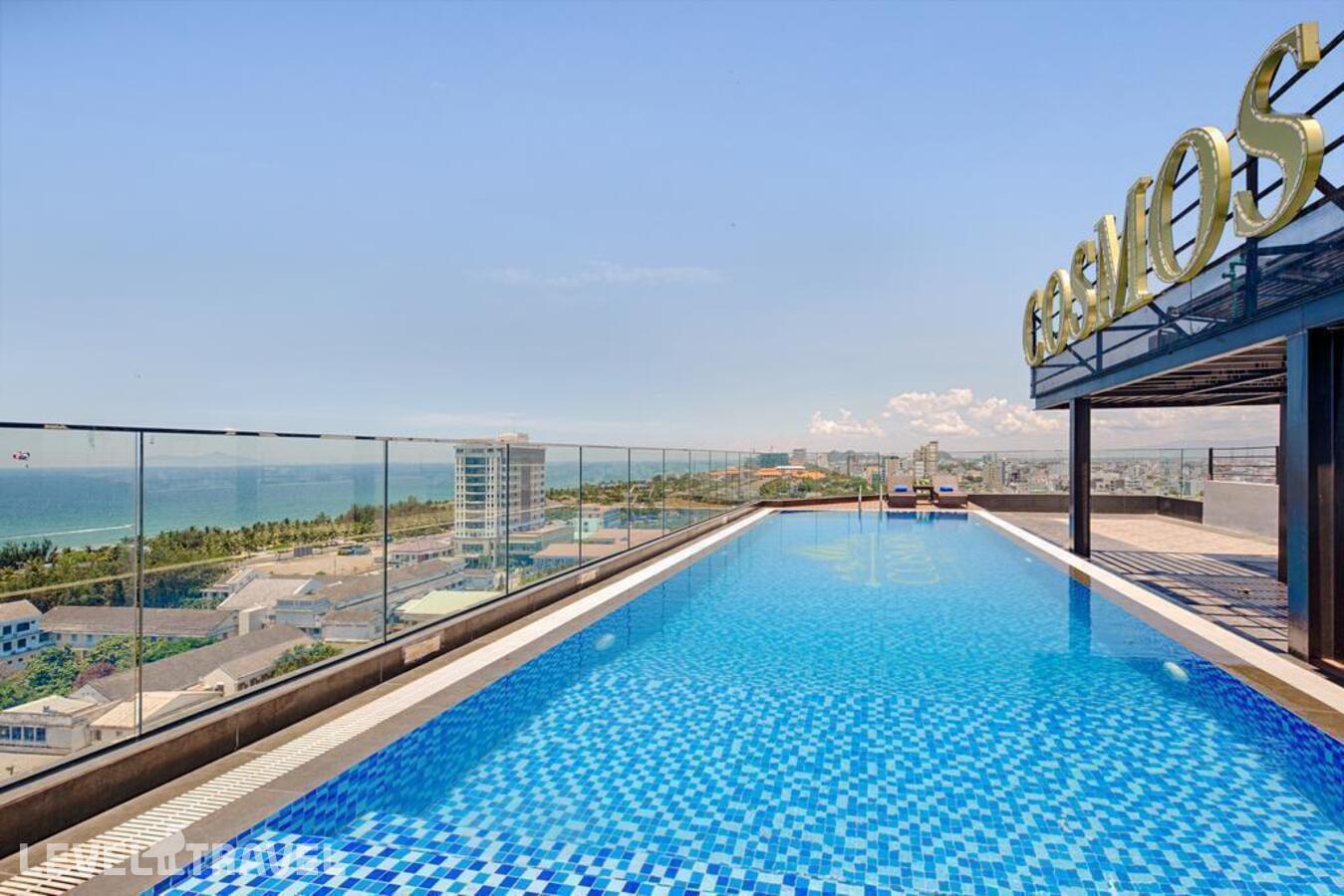 фотографии номера Делюкс с видом на океан отеля Cosmos Hotel Danang в Вьетнам(Дананг) - фото №1