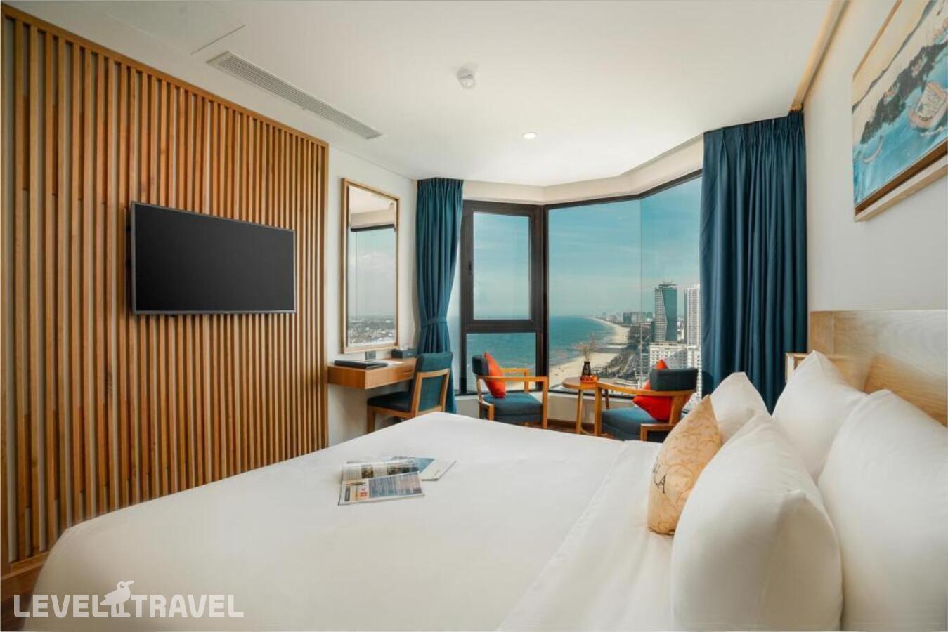 фотографии номера Улучшенный с частичным видом на море отеля Sala Danang Beach в Вьетнам(Дананг) - фото №1
