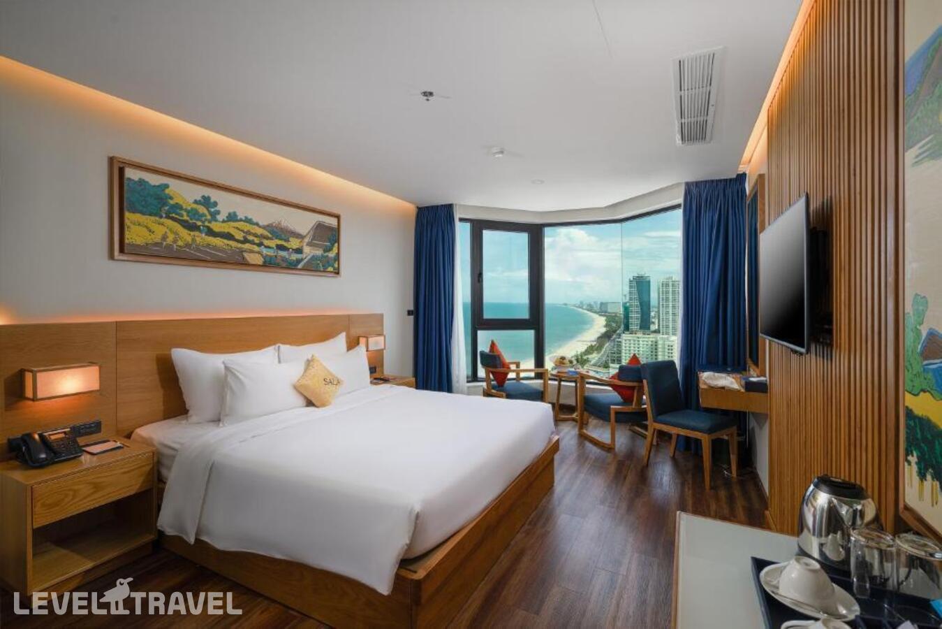 фотографии номера Улучшенный с частичным видом на море отеля Sala Danang Beach в Вьетнам(Дананг) - фото №2