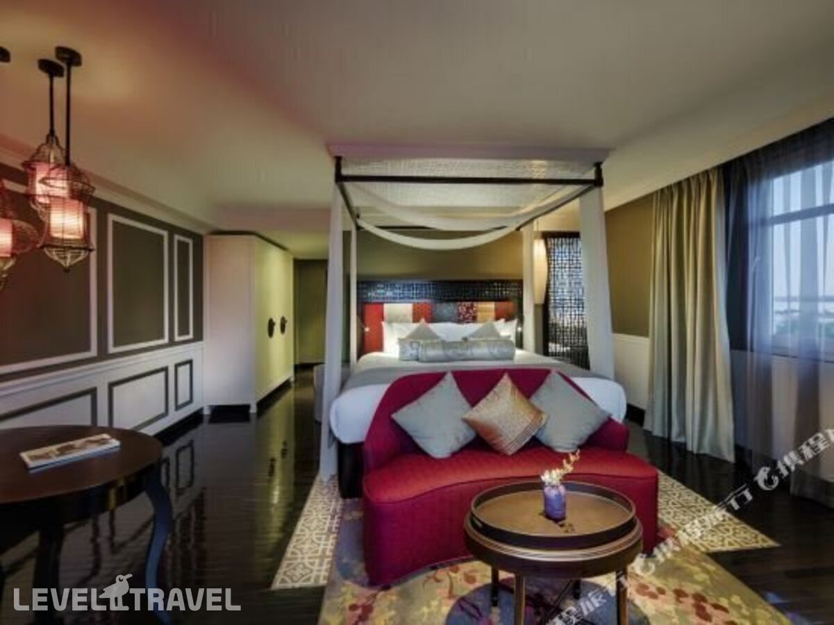 фотографии номера Делюкс с видом на город отеля Hotel Royal Hoi An - MGallery в Вьетнам(Хойан) - фото №19
