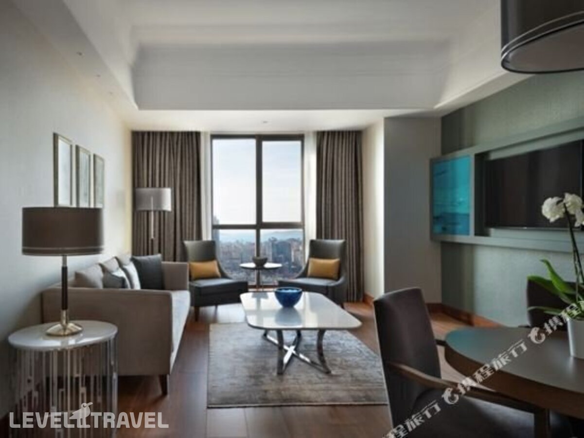 фотографии номера Представительский люкс отеля Marriott Istanbul Asia Hotel в Турция(Аташехир) - фото №10