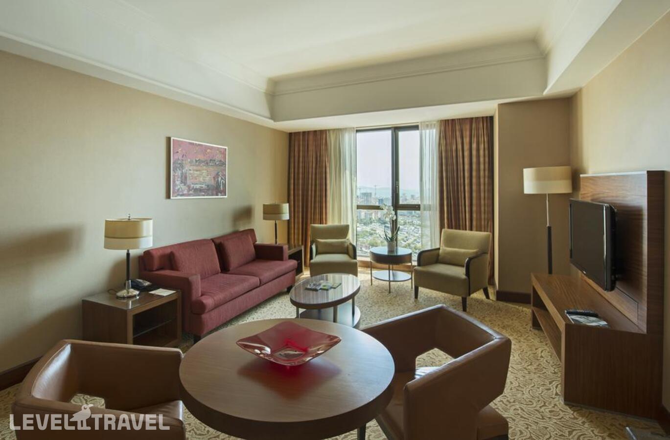 фотографии номера Представительский люкс отеля Marriott Istanbul Asia Hotel в Турция(Аташехир) - фото №3