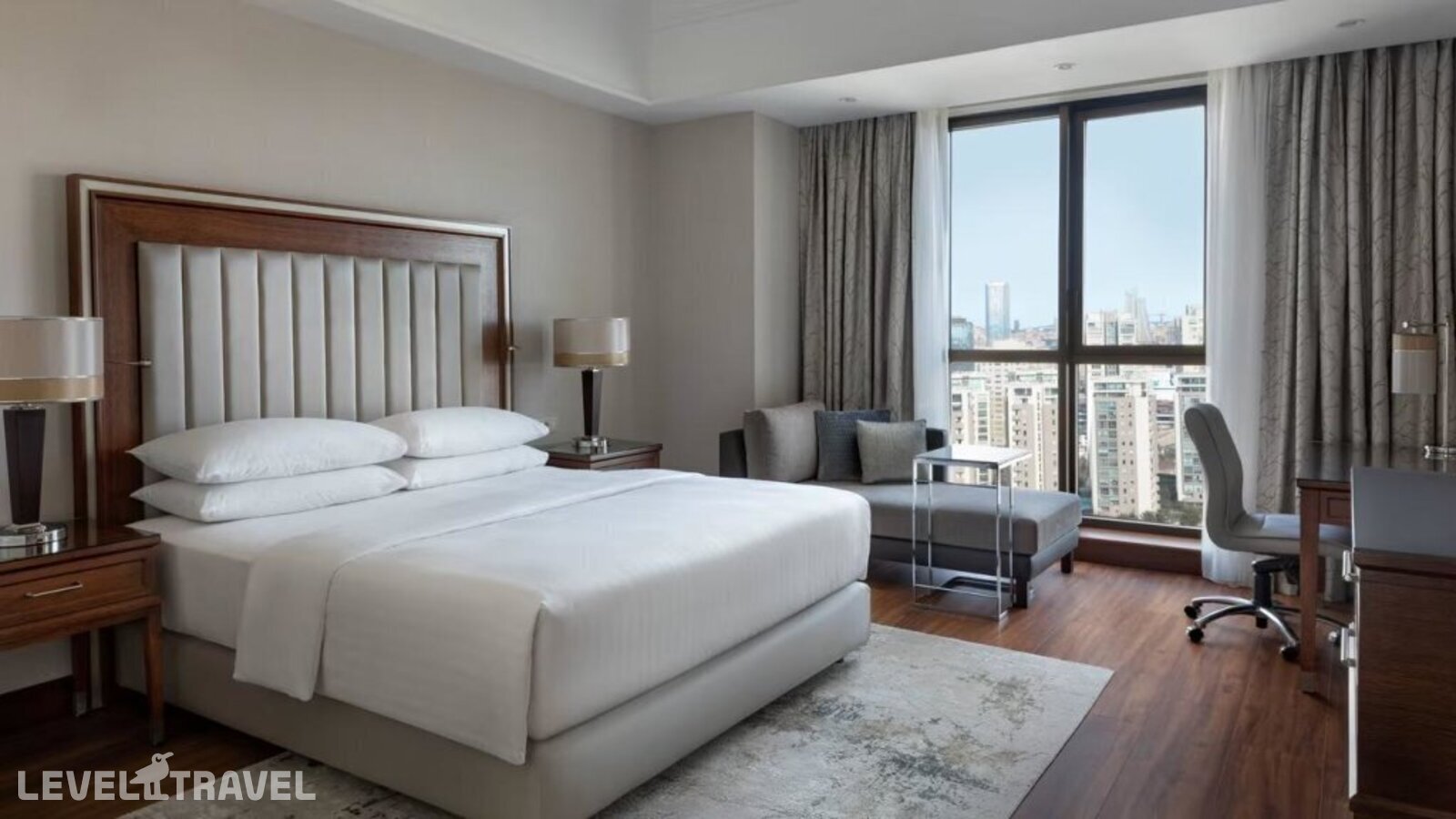фотографии номера Представительский люкс отеля Marriott Istanbul Asia Hotel в Турция(Аташехир) - фото №12