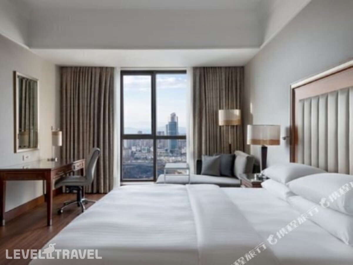 фотографии номера Представительский номер отеля Marriott Istanbul Asia Hotel в Турция(Аташехир) - фото №8