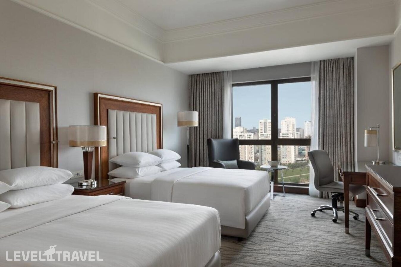 фотографии номера Делюкс с видом на город отеля Marriott Istanbul Asia Hotel в Турция(Аташехир) - фото №5