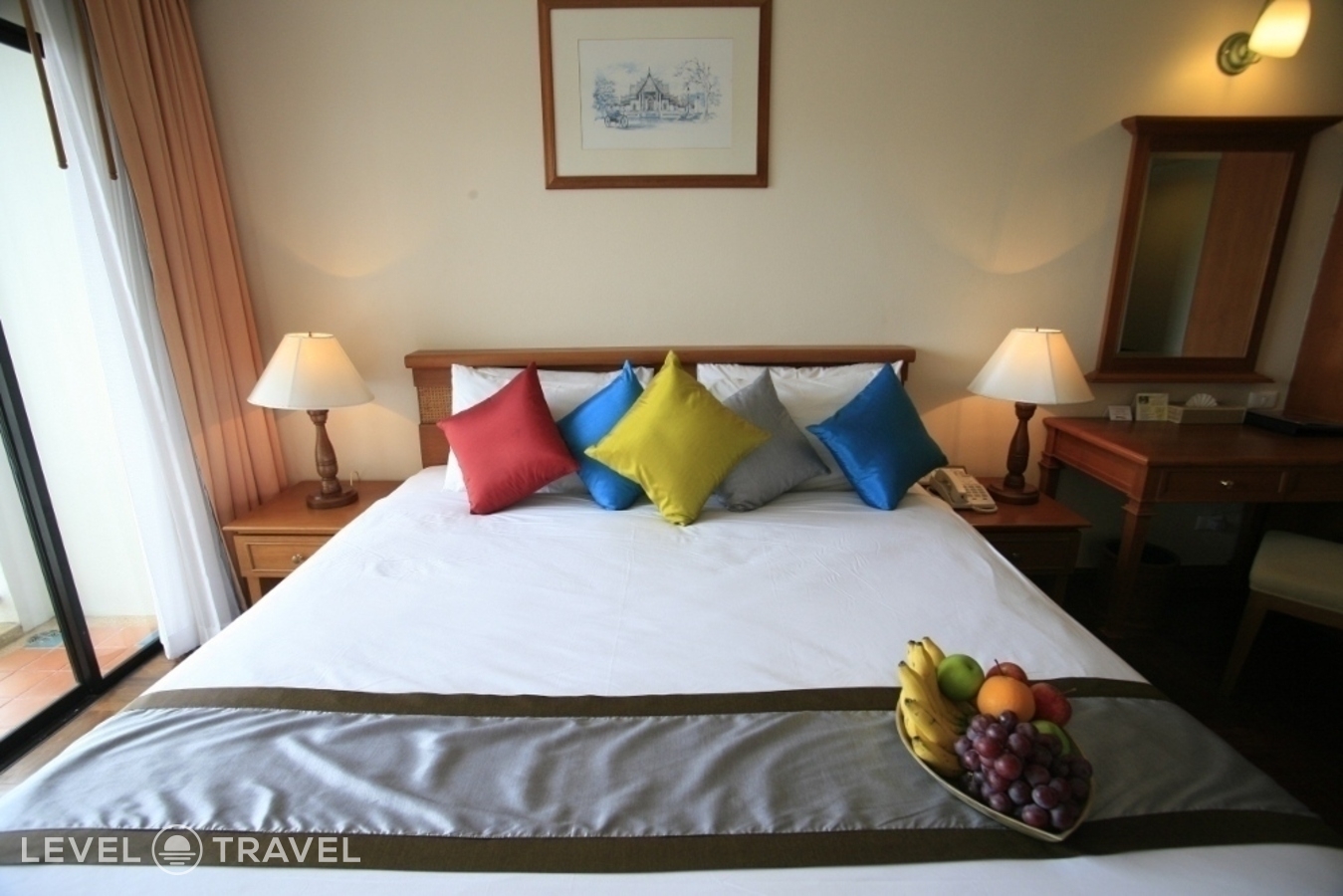 фотографии номера Студия отеля Sunset Beach Resort Phuket в Таиланд(Калим Бич) - фото №2