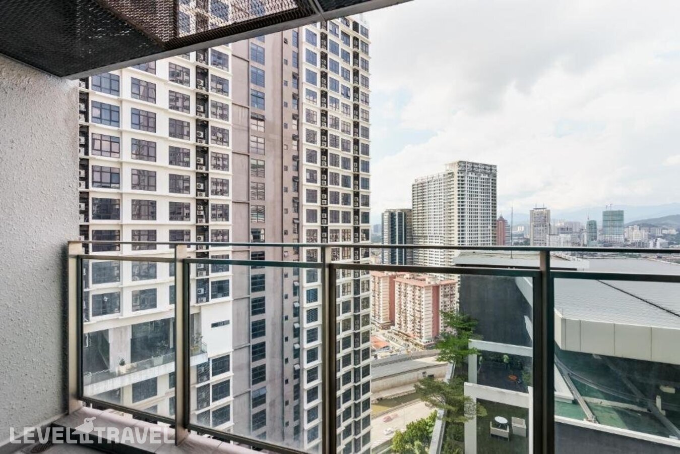 фотографии номера Апартаменты отеля Summer Suites Klcc Apartments в Малайзия(Куала-Лумпур) - фото №10
