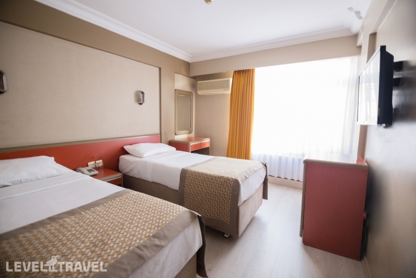 фотографии номера Семейный номер отеля Sahinler Hotel в Турция(Фатих) - фото №29