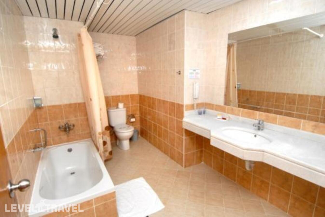 фотографии номера Семейный номер отеля Club Dizalya Hotel в Турция(Конаклы) - фото №2