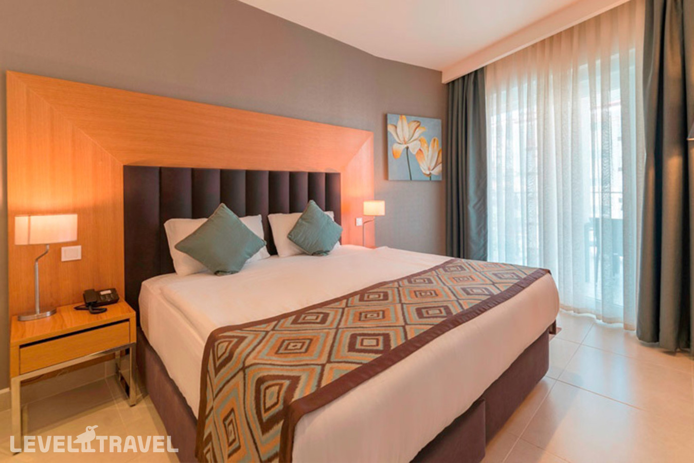 фотографии номера Полулюкс с боковым видом на море отеля Ramada Resort By Wyndham Kusadasi & Golf в Турция(Кушадасы) - фото №1
