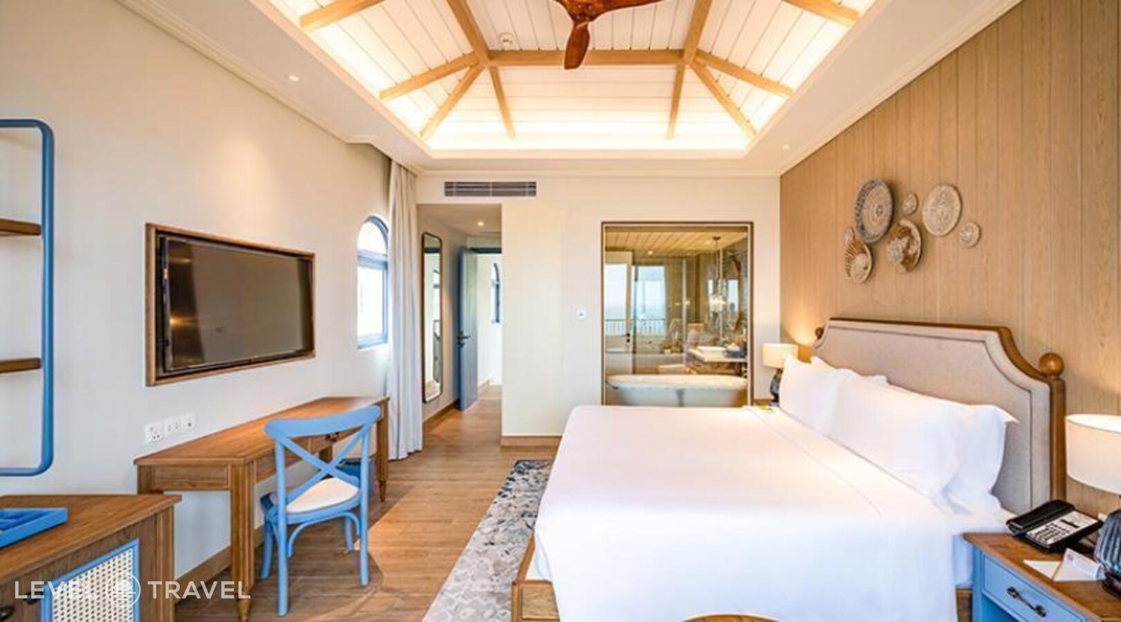 фотографии номера Вилла с видом на океан (2 спальни) отеля Centara Mirage Resort Mui Ne в Вьетнам(Муйне) - фото №3