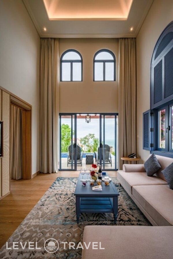 фотографии номера Вилла с видом на океан (2 спальни) отеля Centara Mirage Resort Mui Ne в Вьетнам(Муйне) - фото №4
