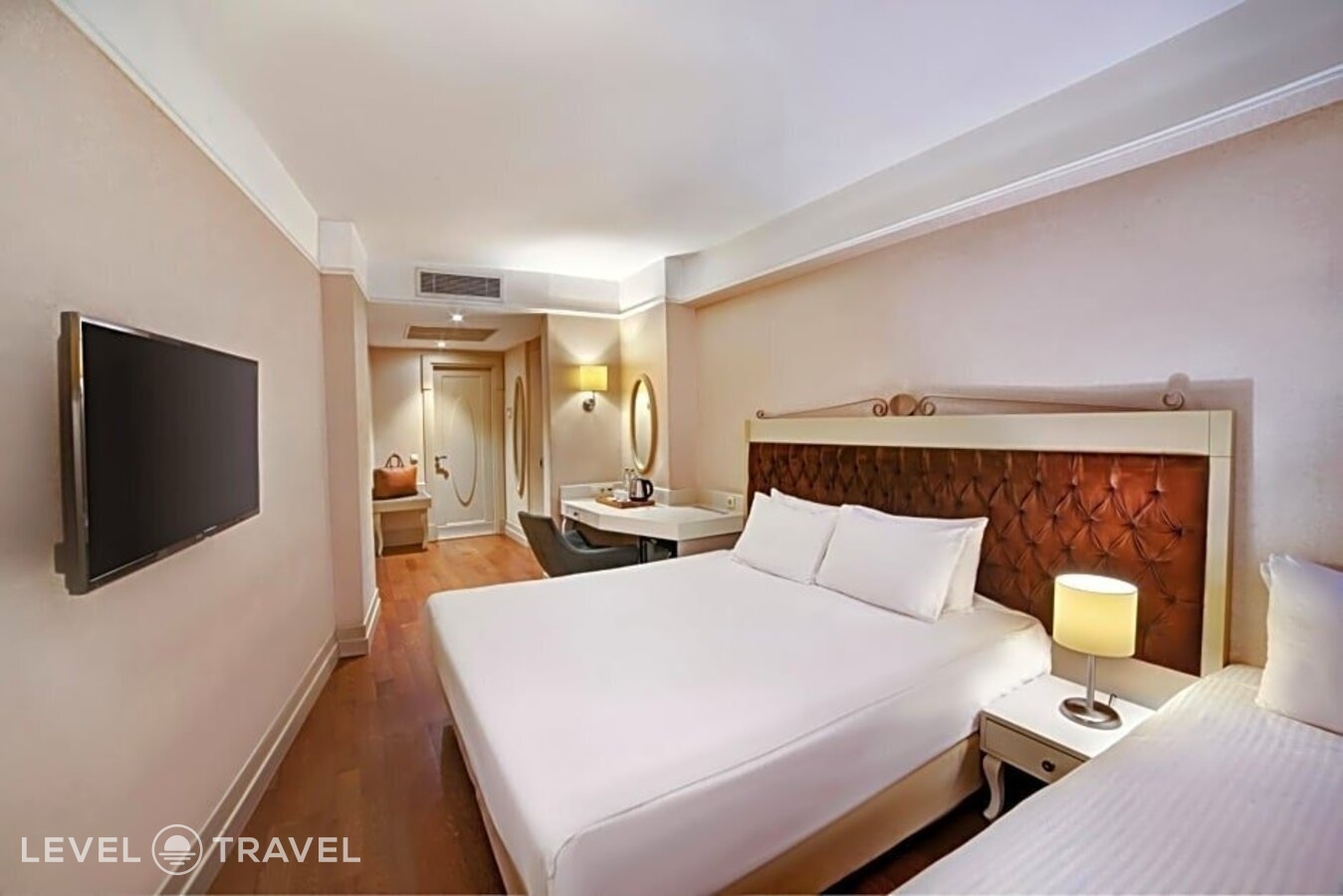 фотографии номера Семейный номер отеля Faros Hotel Sultanahmet в Турция(Фатих) - фото №73