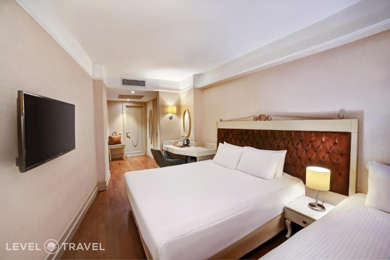 фотографии номера Трехместный номер отеля Faros Hotel Sultanahmet в Турция(Фатих) - фото №34