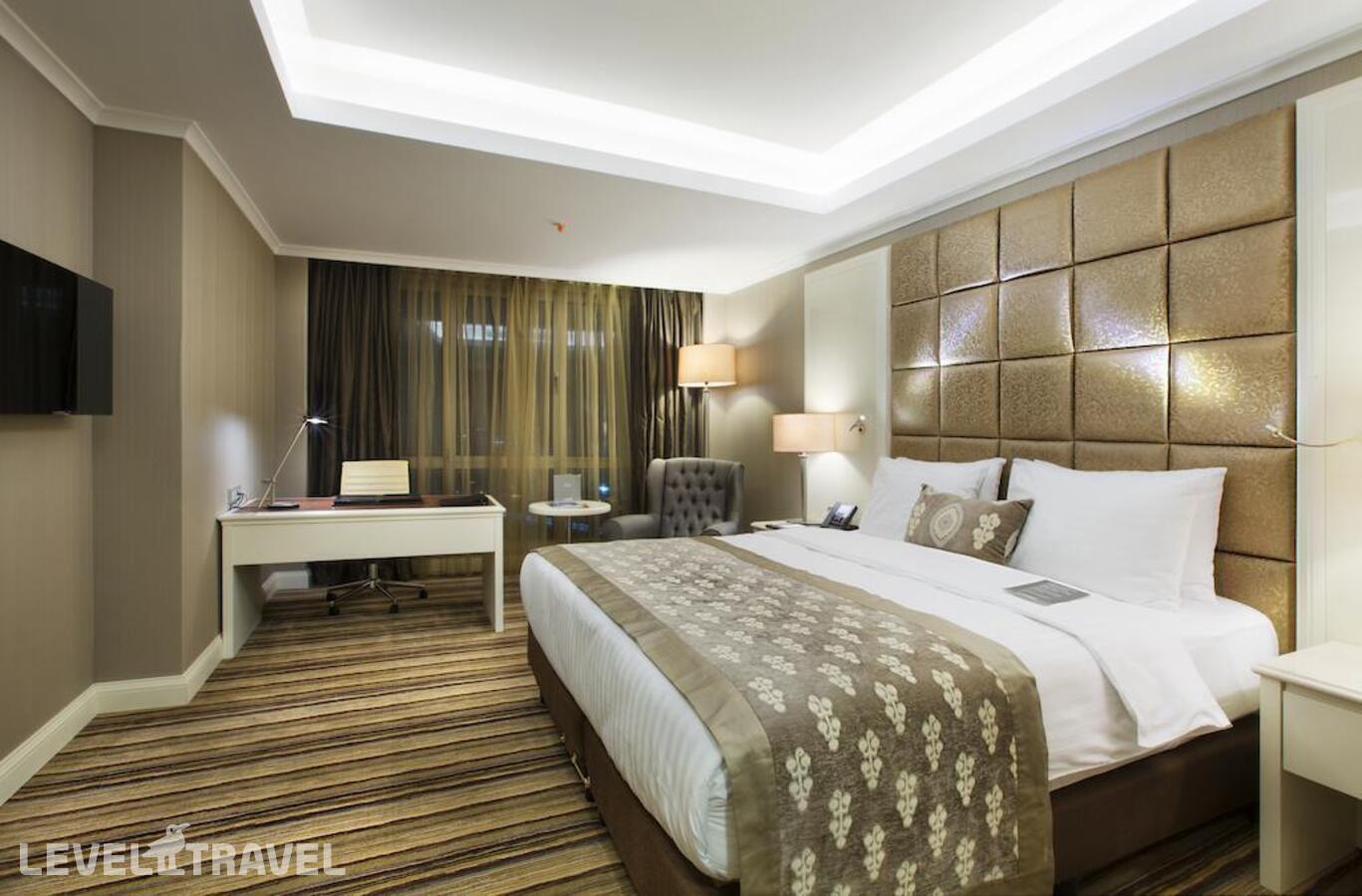 фотографии номера Улучшенный номер отеля Dedeman Bostanci Istanbul Hotel & Convention Centre в Турция(Аташехир) - фото №4