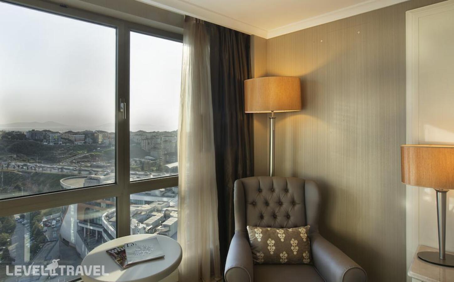 фотографии номера Делюкс с видом на море отеля Dedeman Bostanci Istanbul Hotel & Convention Centre в Турция(Аташехир) - фото №7